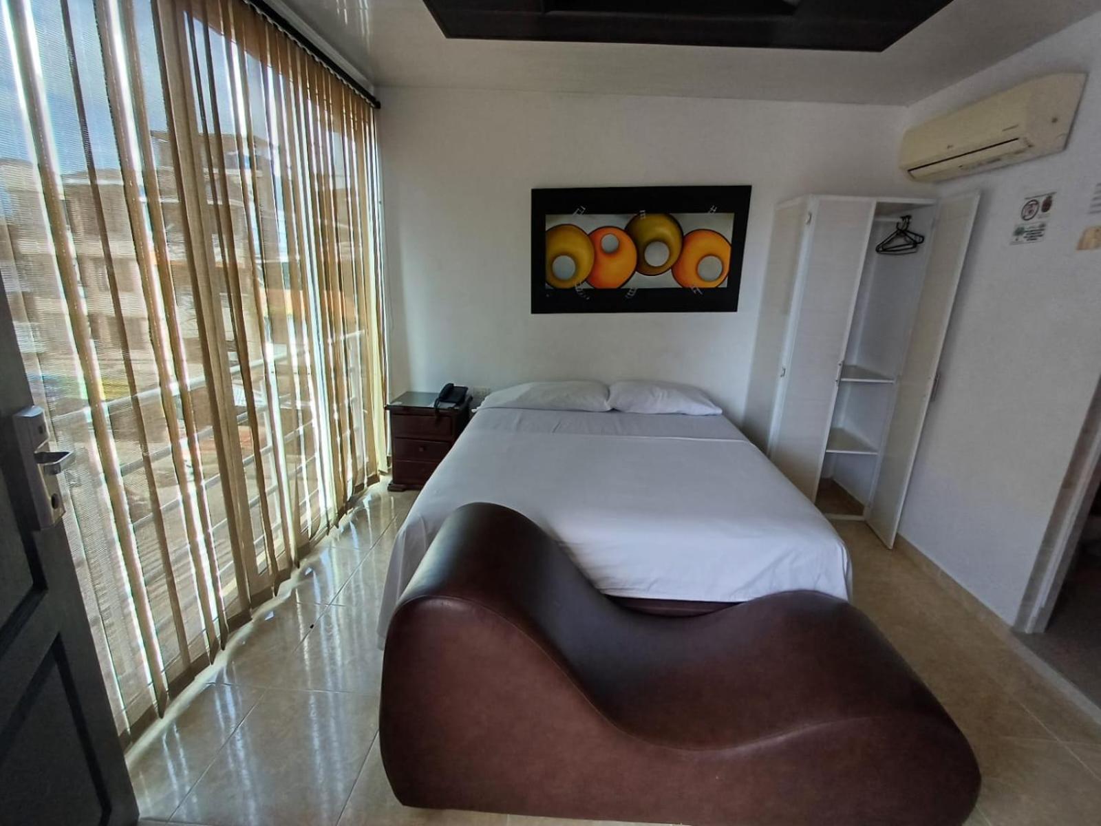 Hotel Dulces Suenos Buenaventura Bagian luar foto