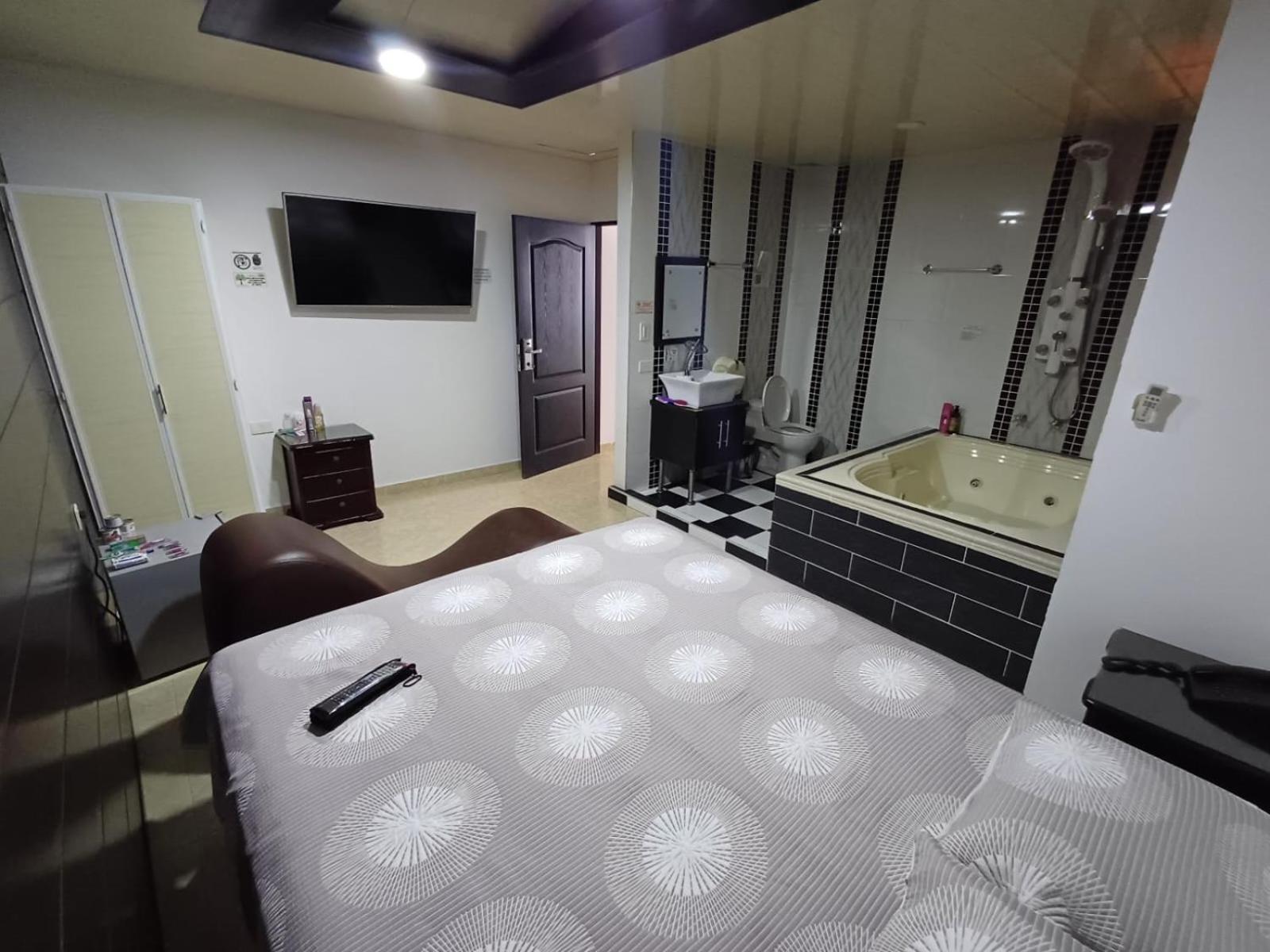 Hotel Dulces Suenos Buenaventura Bagian luar foto